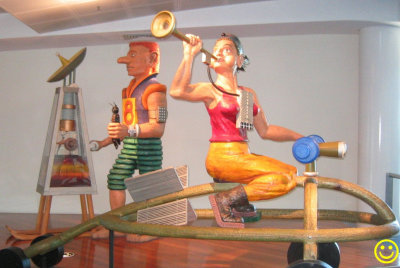 Travellers 1995 by Stephen Killick at Brisbane International Airport.jpg