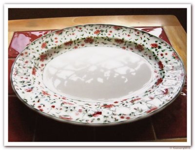 Oval platter 2.jpg