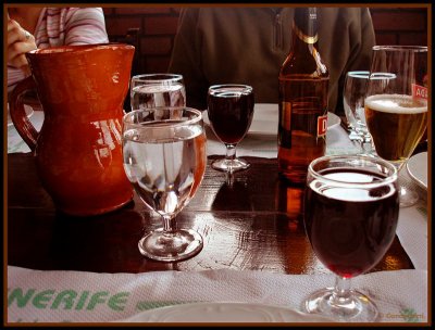 Table & Drinks.jpg