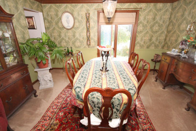 941 diningroom 2 web.jpg
