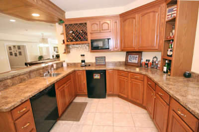 818 bar inside fullweb.jpg