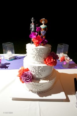 Day of the Dead themed wedding cake. Photo by Aki Demi