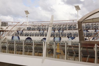 Deck 15 chairs