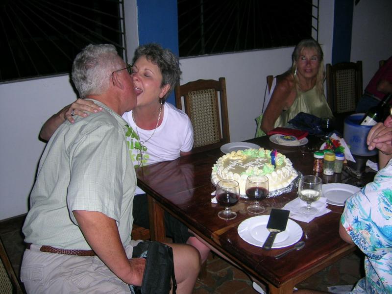 Linda and GR, birthday kiss