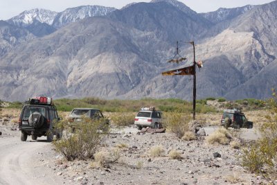 Desert marker exiting Hot Springs