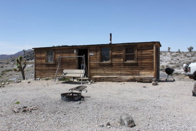 Boxcar cabin