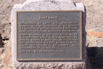 Fort Davis commemorative plaque