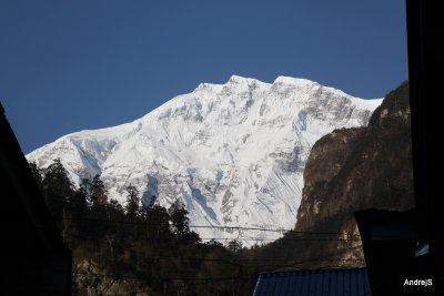 Lamjung Himal (6983 m)