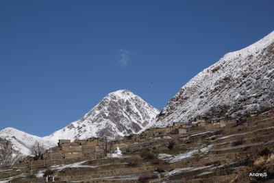 Tengi (3690 m)