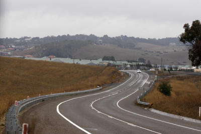 RAIN ON THE CROOKWELL ROAD ON THE APPROACH TO GOULBURN.