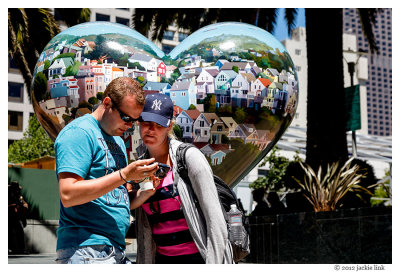 Heart and tourists in Union Square.jpg