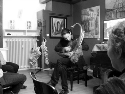 Musik aus Burma - Galerie Stoll Kultursalon 25.02.2011