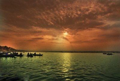 On the Ganges -- Varanasi, India.jpg
