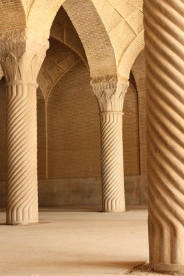 Vakil mosque