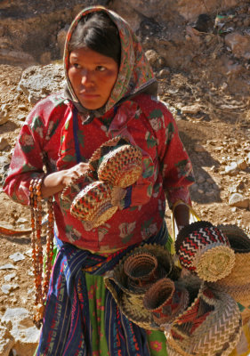 Tarahumara Selling Baskets & Beads