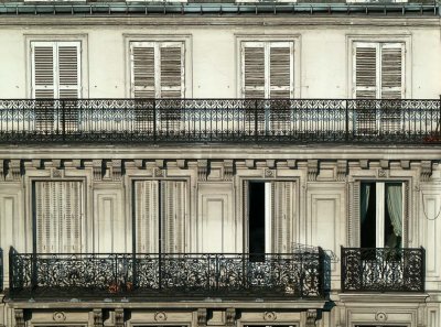 Façade parisienne ordinaire