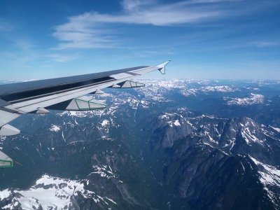 Vol au-dessus des Rocheuses / Flying over the Rockies