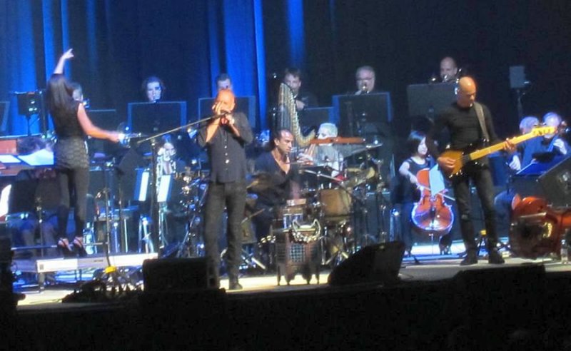 Sting and the Bochum Symphonic Orchestra