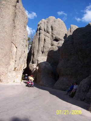 WAITING MY TURN TO GO THROUGH THE ONE LANE ROAD THRU THE ROCKS