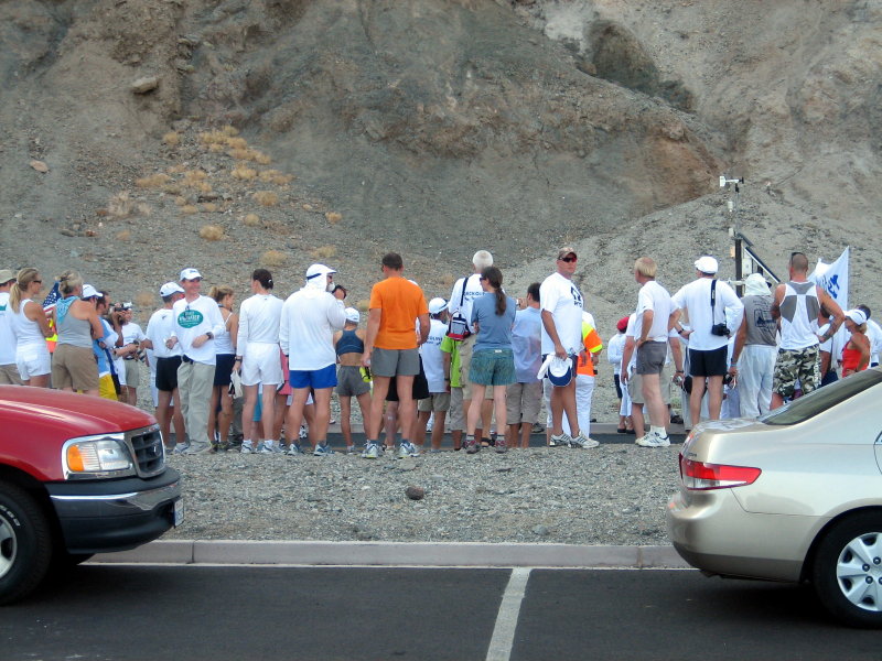 8 am start group gathers.  its 103 F/39 C with 22% humidity