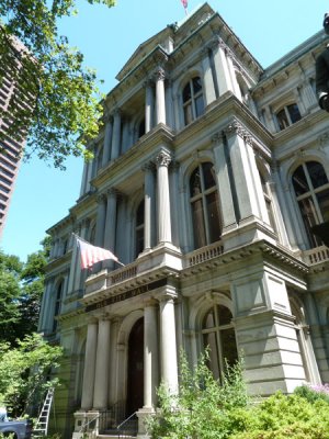 Old City Hall (Currently a Ruth Chris Steakhouse)