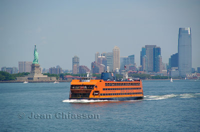 Ferry / New York