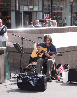 newcastlebusker1.jpg