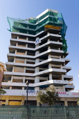 hoteldemolition4-sk.jpg