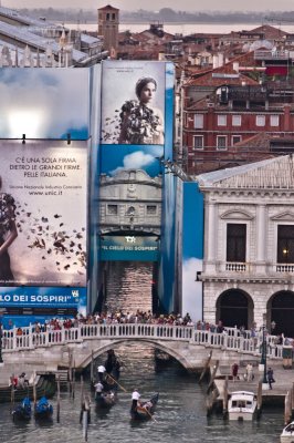 venice-bridgeart-sk.jpg