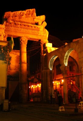 The Roman Arch at the end of Al Hamideya Souq