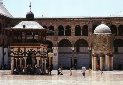 The Grand Ummayad Mosque court yard
