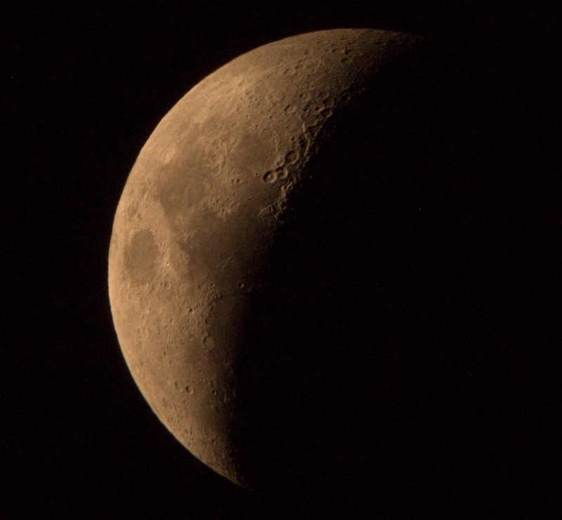 xz1_moon2_22aug2012.jpg