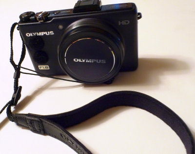 Olympus 10 MP Point & Shoot Digital Camera