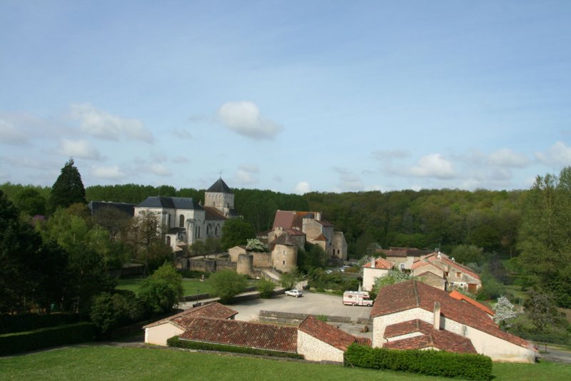 Nouaill-Maupertuis