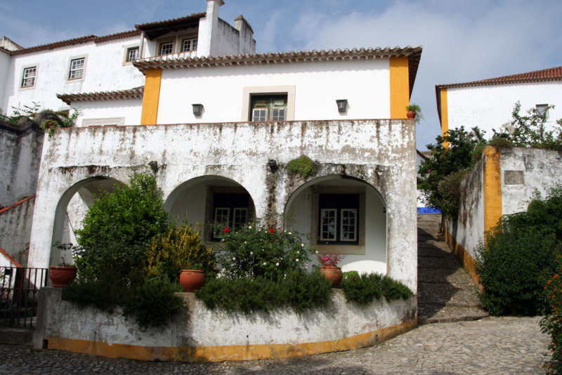 bidos