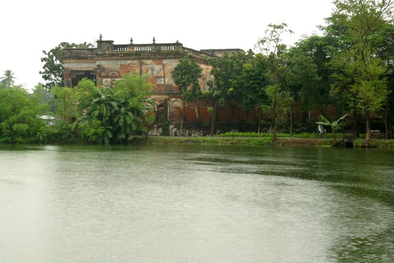 Puthia