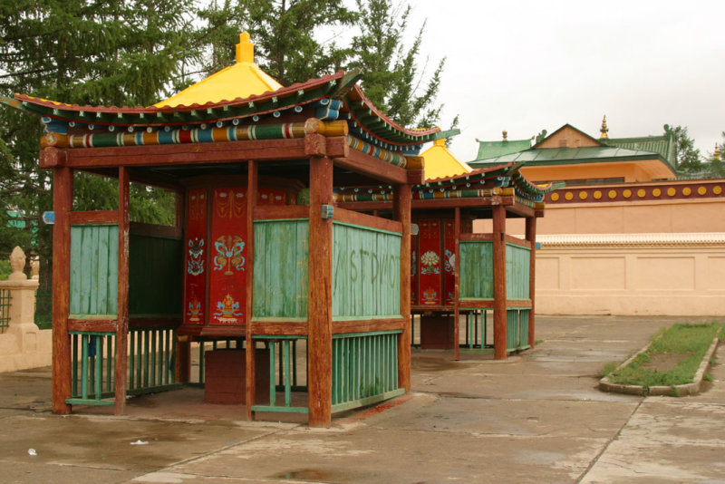 Gandan Tegchlen Monastery