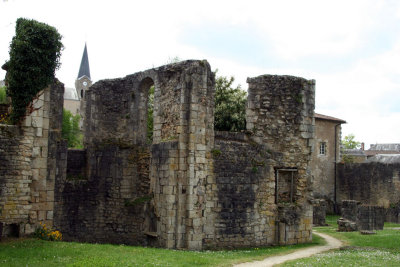 Abbaye St-Saveur de Charroux