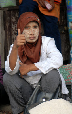  Sumbawa Market Women in Indonesia