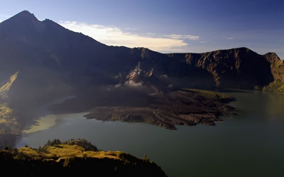 Indonesia 1 5 2012 293 Lombok Rinjani Volcano Sunrise