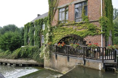 20120727-Ancient water mill