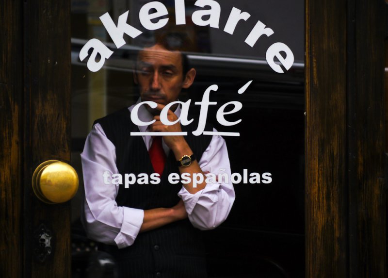 Waiting for customers, Cuenca, Ecuador, 2011
