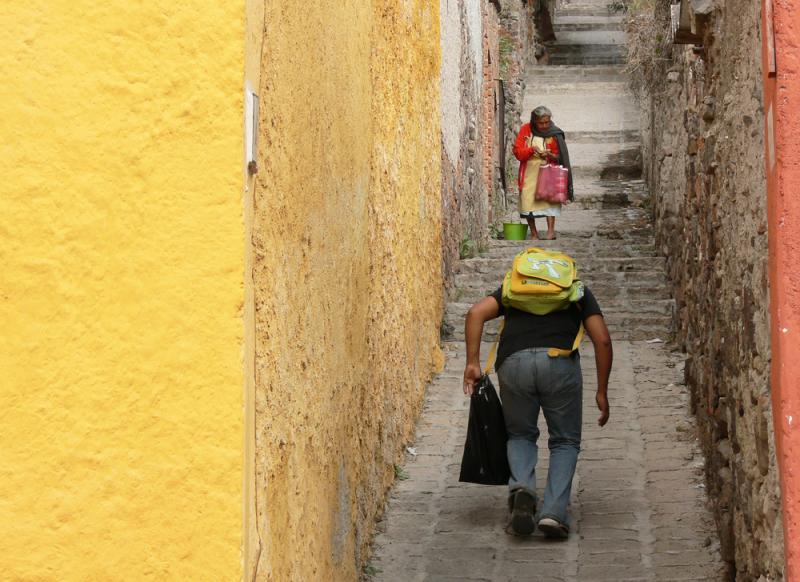 Alley Encounter, San Miguel de Allende, Mexico, 2005