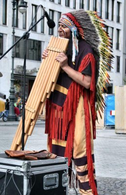 south american flute music in Berlin.JPG