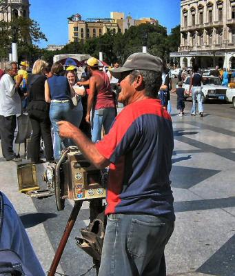Street Photographer, Havana - Cuba.JPG