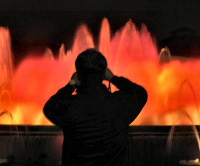 Shooting a photo of the musical fountain in Barcelona,Spain.JPG