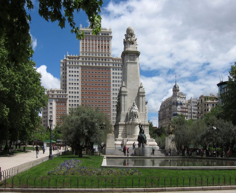 Edificio Espaa