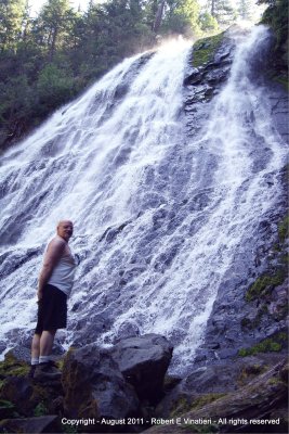 Diamond Creek Falls w/ Frank