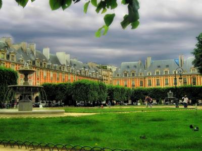 Once again in Place des Vosges