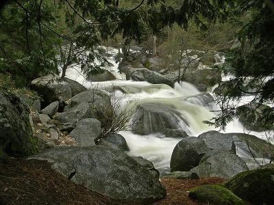 Chilnualna Cascade